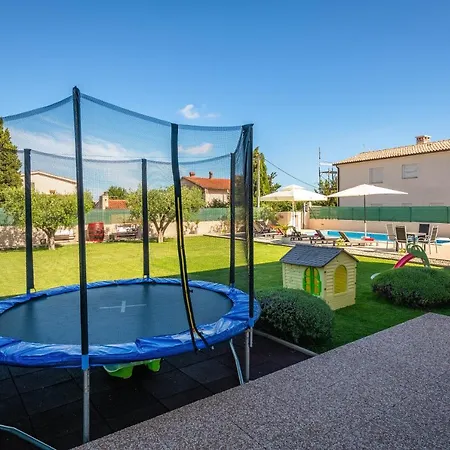 Vanja - Jadreski Nyaraló *