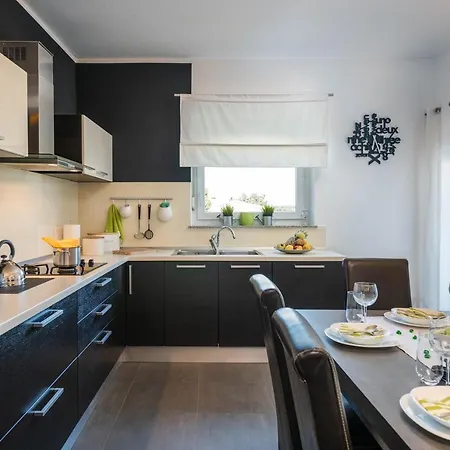 Vanja - Jadreski * Pula