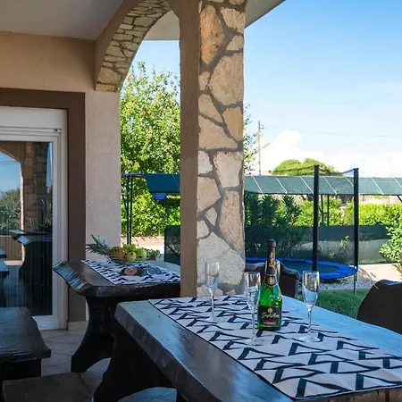 Vanja - Jadreski * Pula