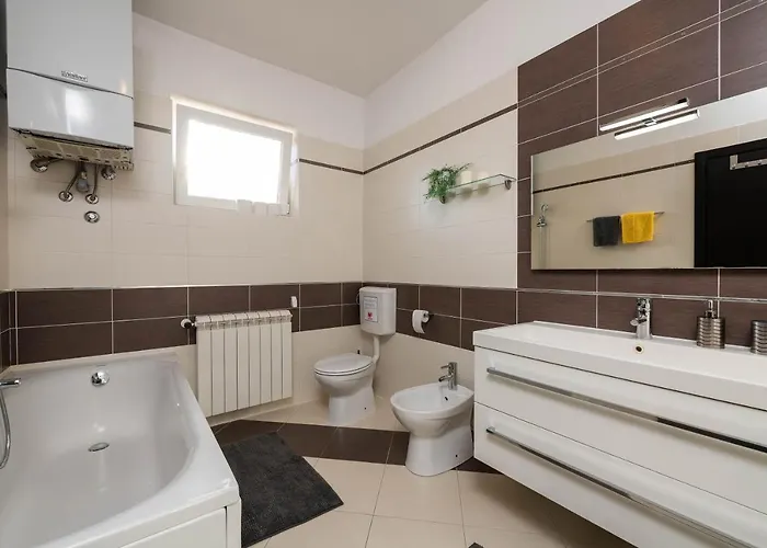 Vanja - Jadreski Feriehus *